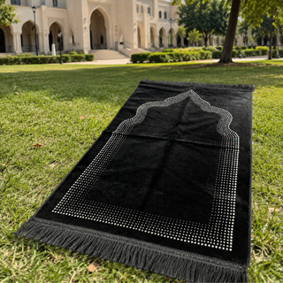 Prayer Mat – Luxury Islamic Janamaz with white Ottoman Pattern